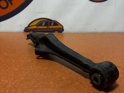 Рычаг передний левый RA6,RA7