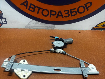Стеклоподъемник задний левый RB2