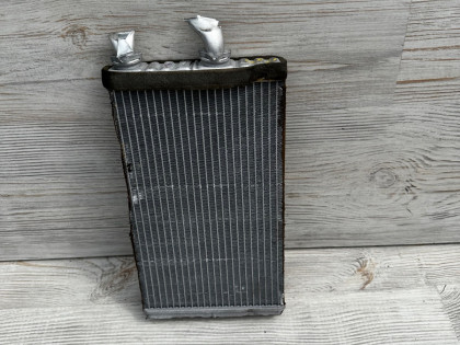 Радиатор печки CW6W