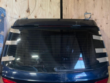 Дверь багажника 652